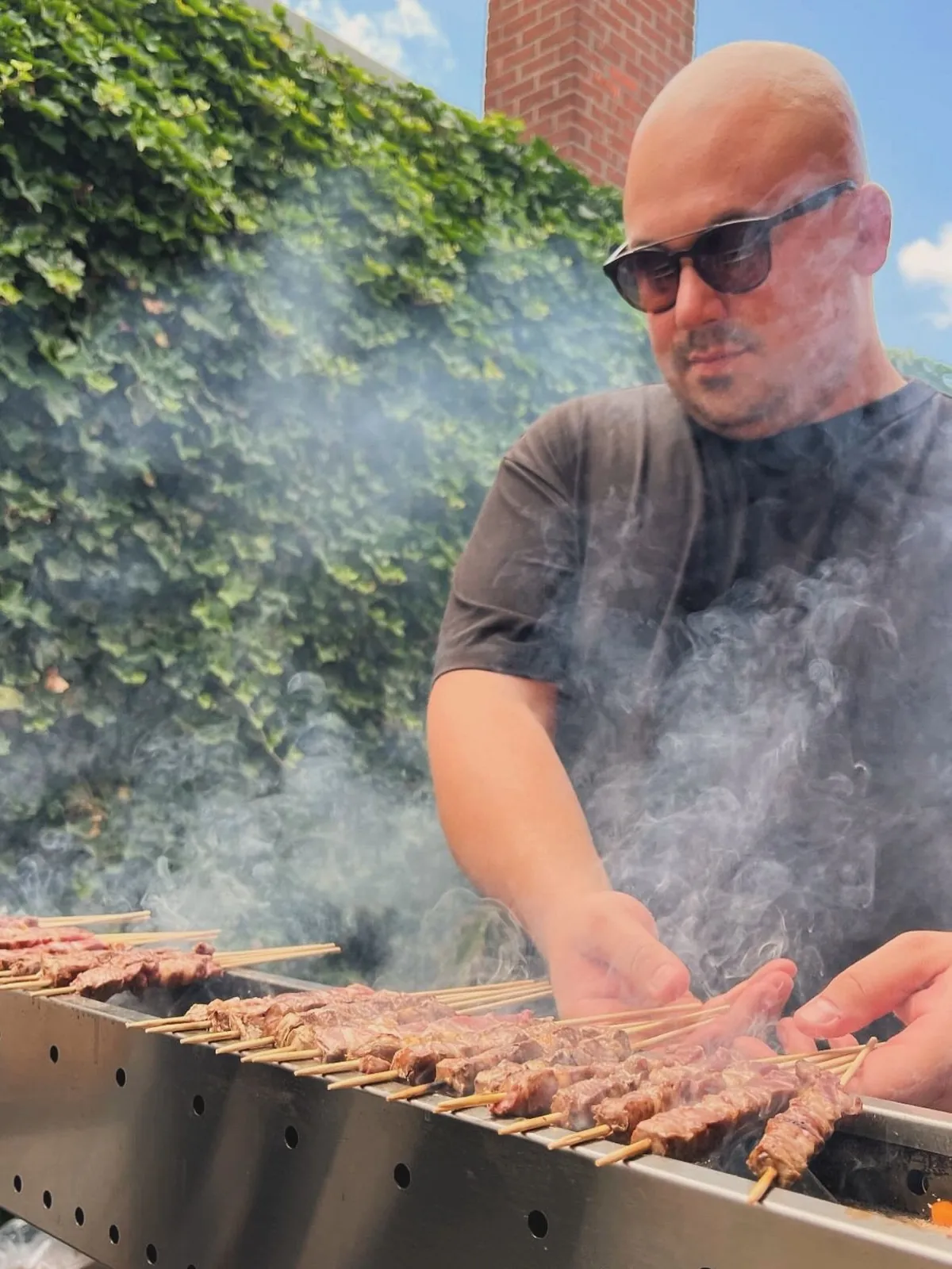 Mario aan de grill